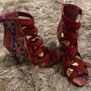 Liliana strap heel; Burgundy; Size 9